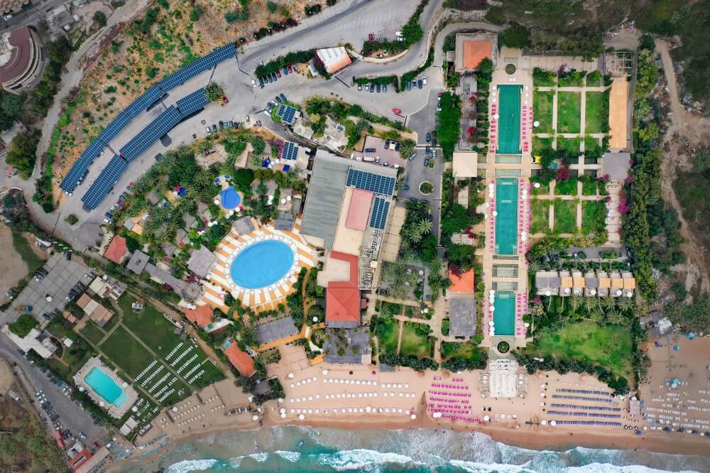 1748595340204489.jpg 1748595164_1-Edde sands (1).jpg