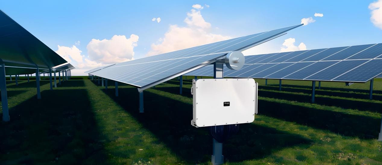 1758769079802719.jpg SOLAX X3-grand HV.jpg